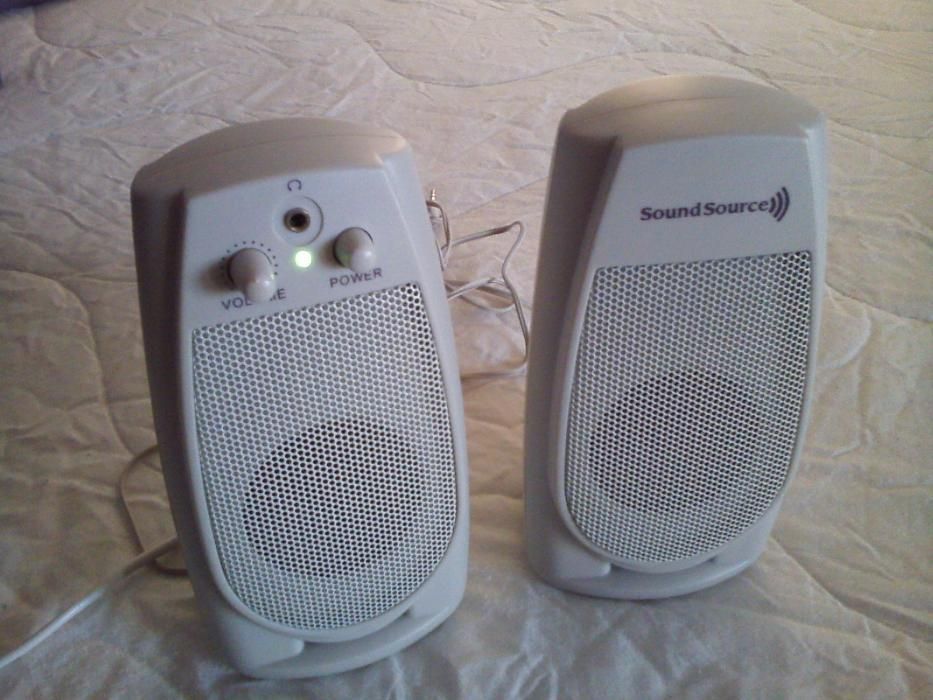 Manhattan Sound Source 240-Watt Speakers – NEW64409181409537124