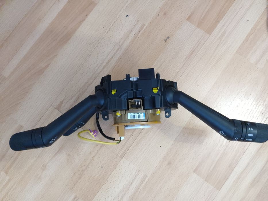 Перемикач поворотів