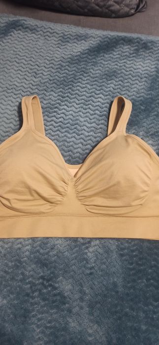 Stanik top bez szwowy 44 DD/DDD
