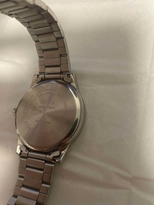 Casio MTP-1303D-7AV – klasyczny zegarek męski, świeża bateria