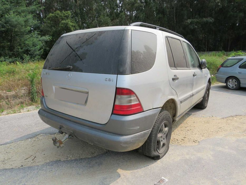 Mercedes ML270 2.7CDI de 2000 - Peças Usadas