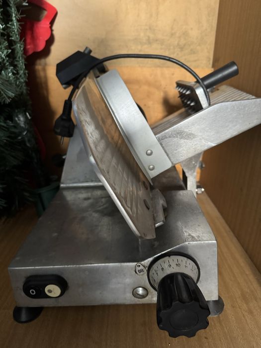 Слайсер професійний Италия