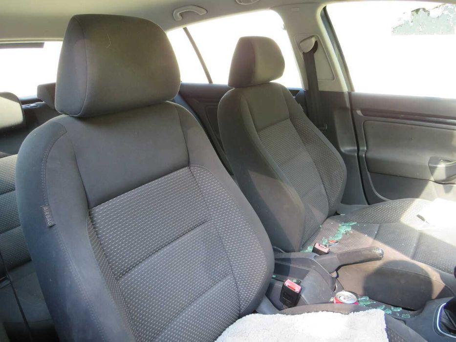 Volkswagen Golf V 2.0TDI de 2007 - Peças Usadas