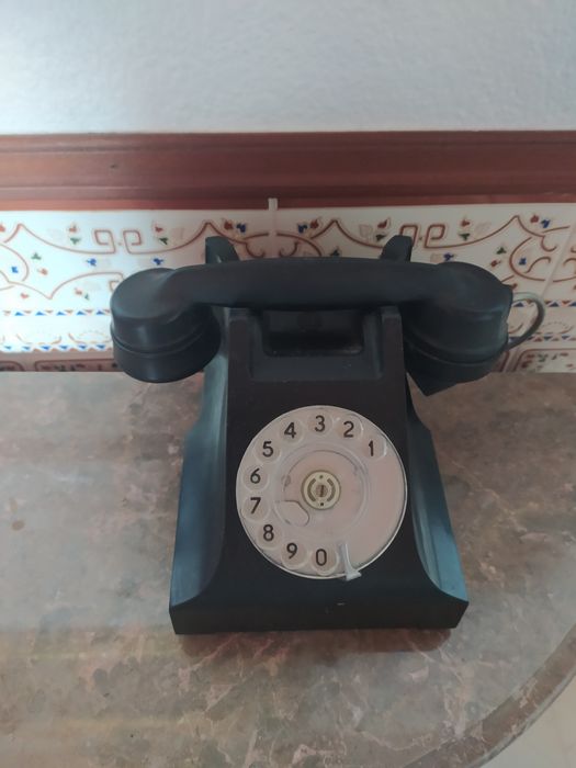 Telefone antigo colecionavel