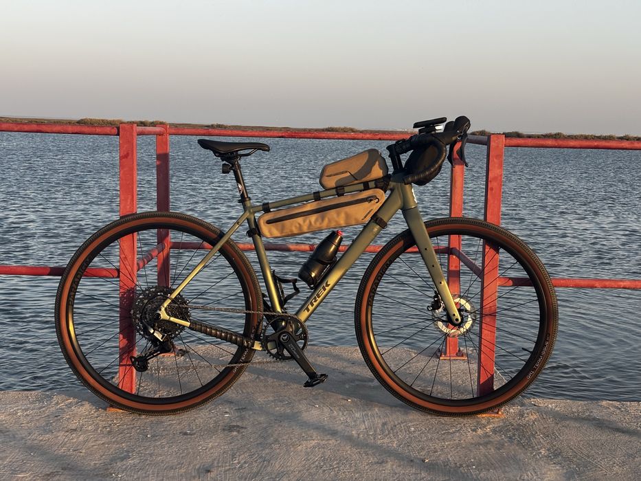 Trek Checkpoint (modelo 2025)