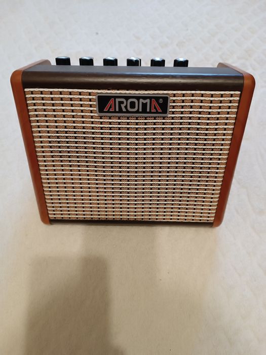 Aroma ag-15a Комбопідсилювач для акустичної гітари