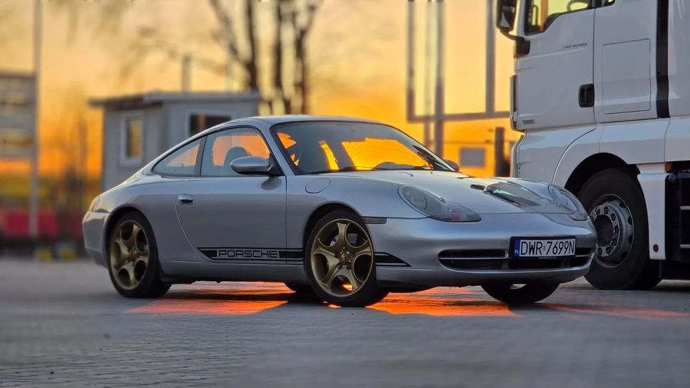 Porsche 911