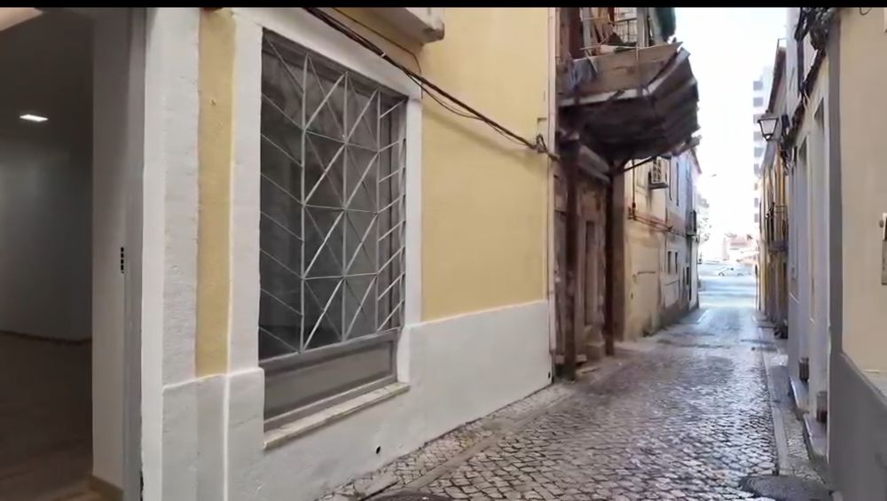 LOJA SETÚBAL-Próximo à Luisa Todi