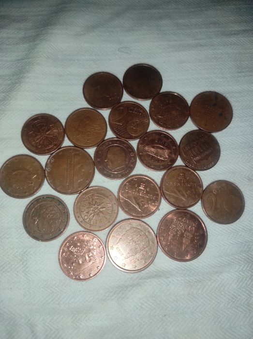 Moedas de Dois Cêntimos e de Um Cêntimo Estrageiras