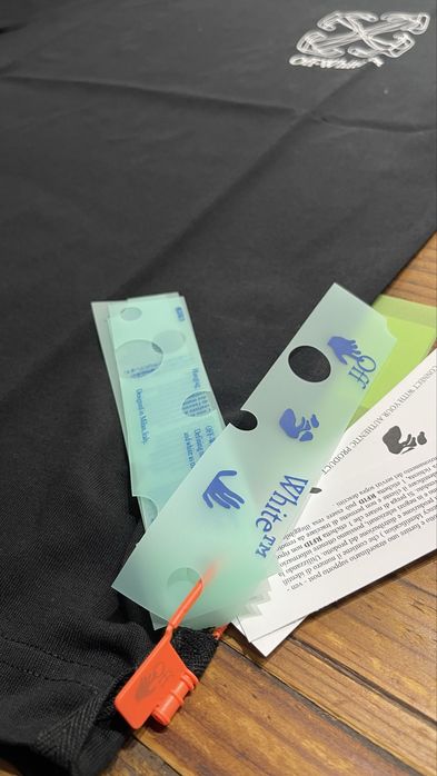 T Shirt de Homem Preta