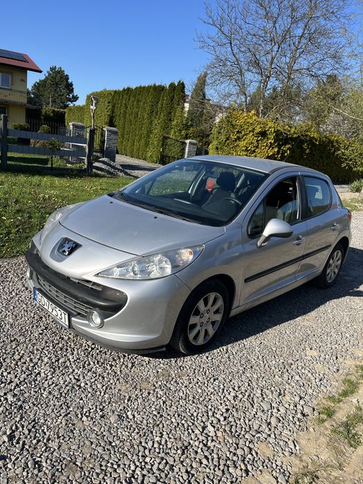 Peugeot 207 salon polska klima