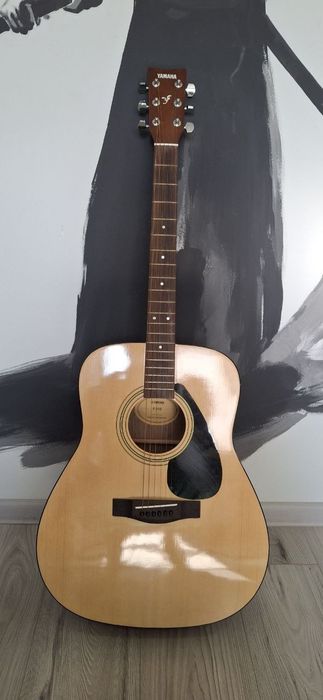 Гітара Yamaha  F-310 акустична