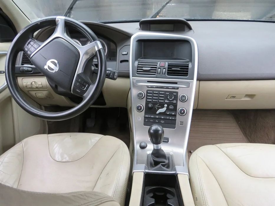 Volvo XC60 2.4 205Cv - Peças Usadas (9386)