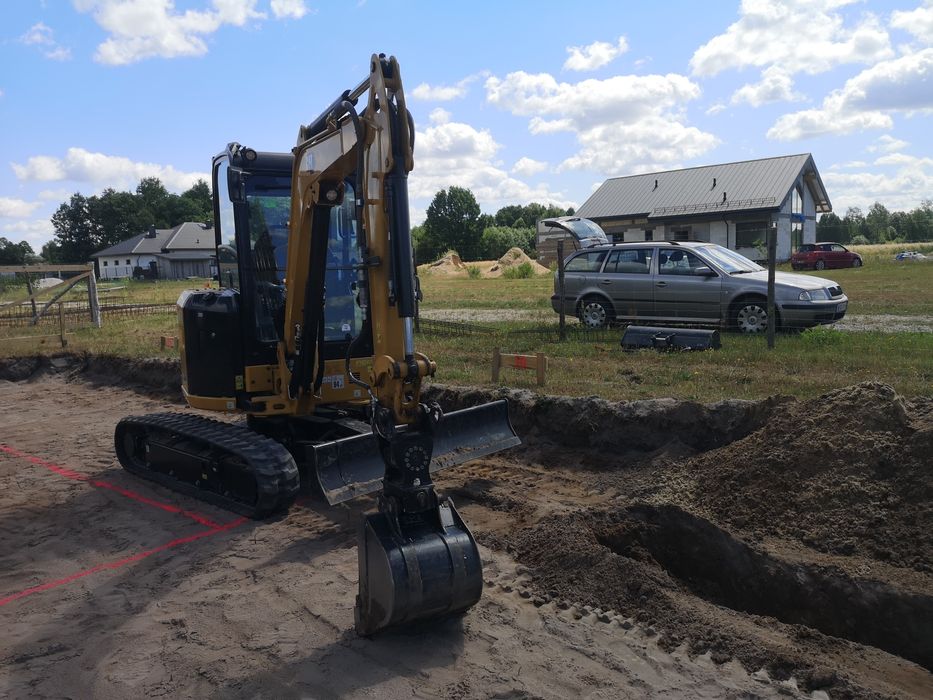 Usługi minikoparką, koparko-ładowarką, roboty ziemne, ogrodzenia