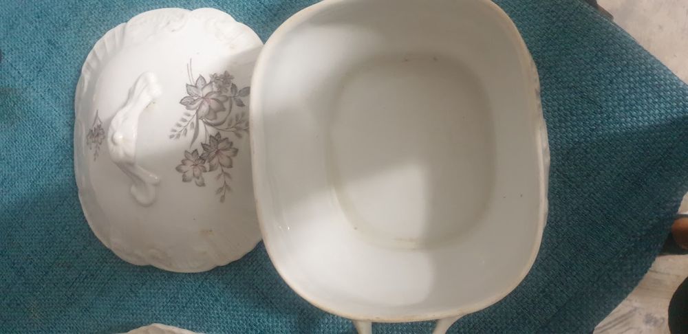 Loiça de supeira vista alegre