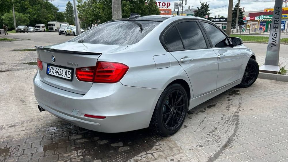 Продам BMW F30 328i