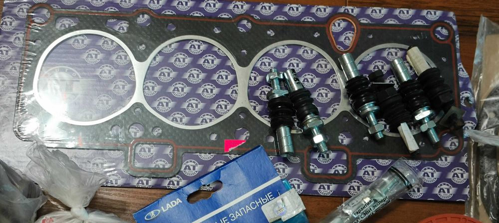 Запчастини на Ваз 2108-10 нові.