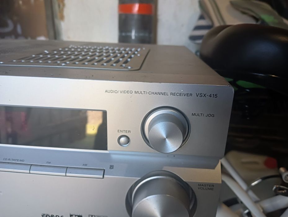 Amplituner Pioneer VSX-415