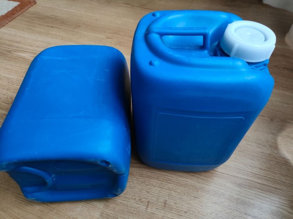 Kanister, pojemnik, bańka na wodę, płyn 5l