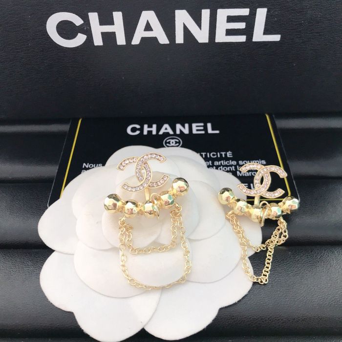 Серьги клеймо vip gift с подвеской