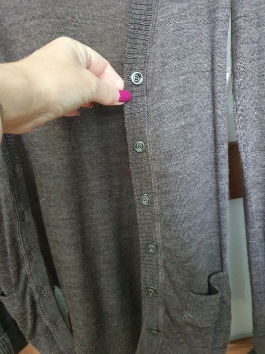 Cienki brązowy sweter rozpinana Mango r.S