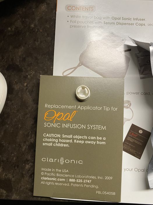 Clarisonic Opal Sonic Infusion System система очистки вокруг глаз