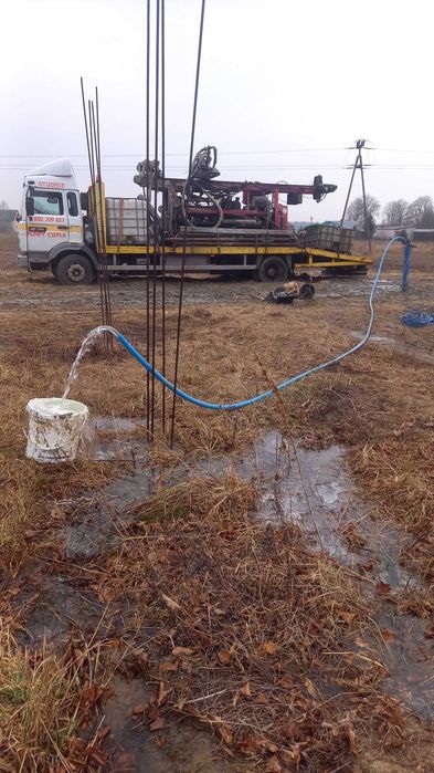 Wiertnica 4t na gasiennicach zestaw na 100m laweta12t