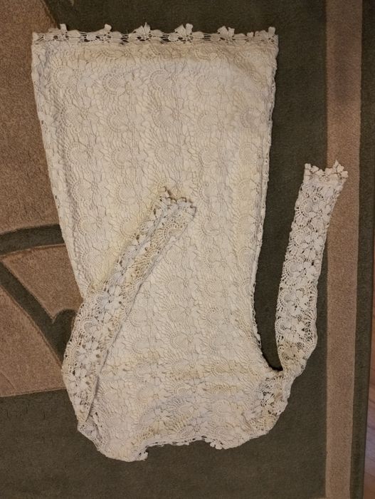 Sukienka koronka rom M kremowa