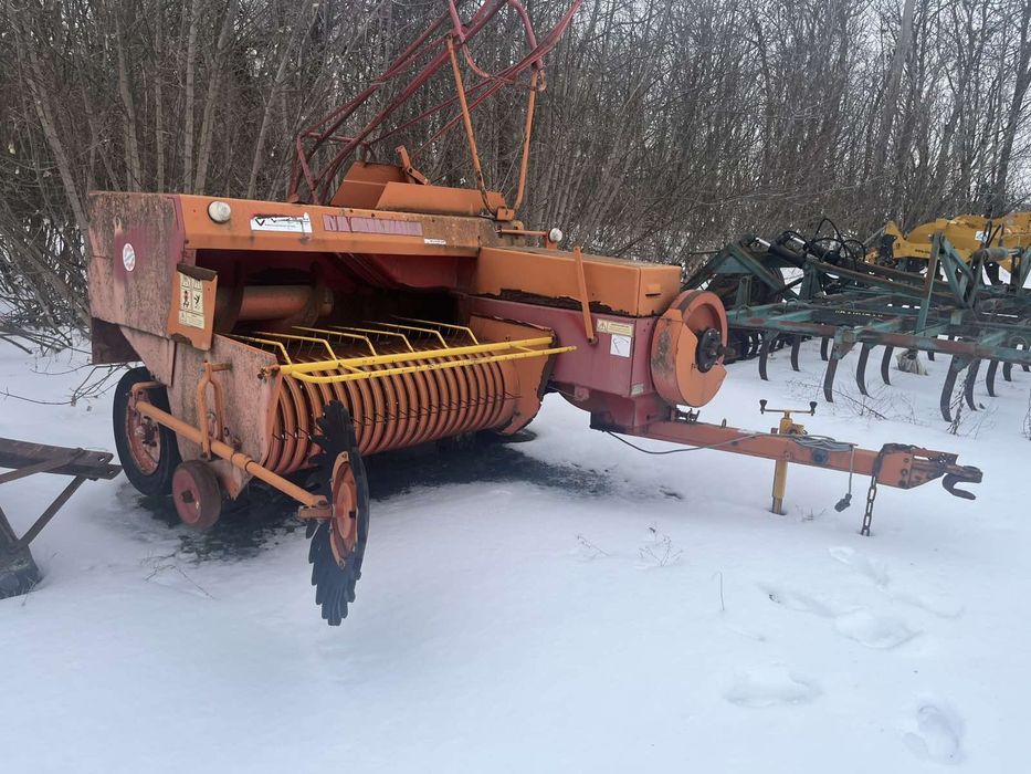 Продам обприскування на 800 літир