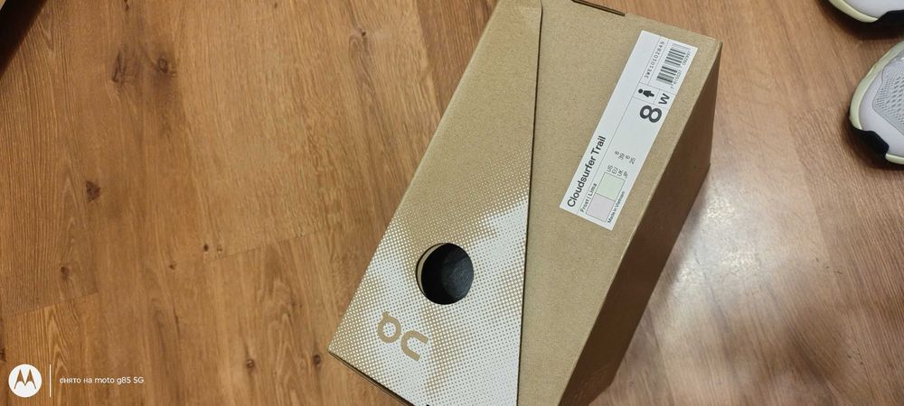 Жіночі бігові кросовки ON Running Clodsurfer Trail , 39 розмір