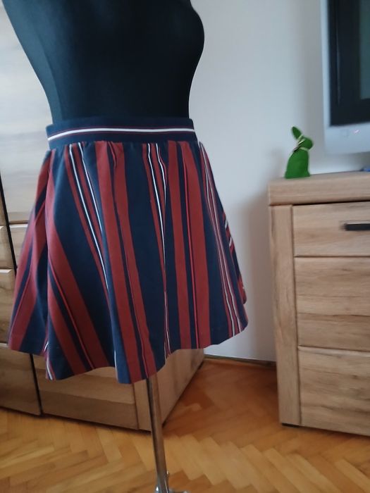 Spódnica  mini  38  Only  w pasy  kolorowe