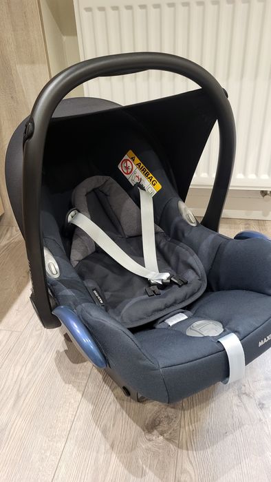 Автокрісло Maxi-Cosi CabrioFix 0+ (0-13 кг) до 1 року