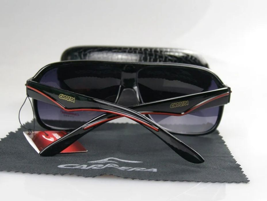 Óculos de sol Carrera Black and Red Line