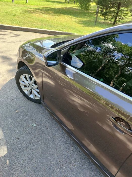 Продам VW Jetta 6 2.5 SE