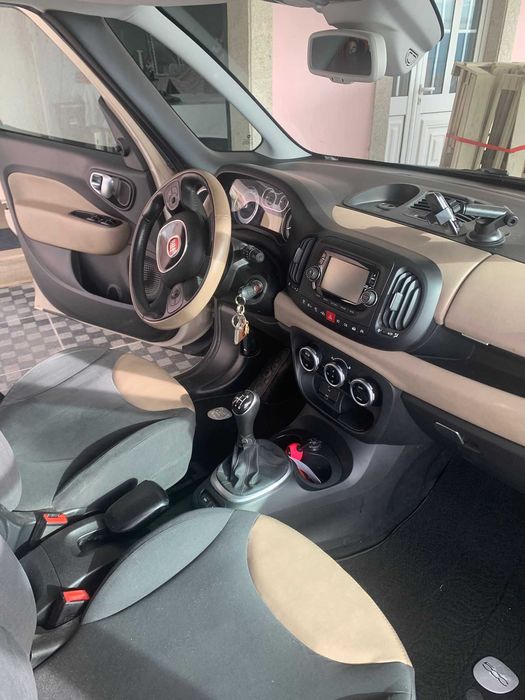 Fiat 500L automático