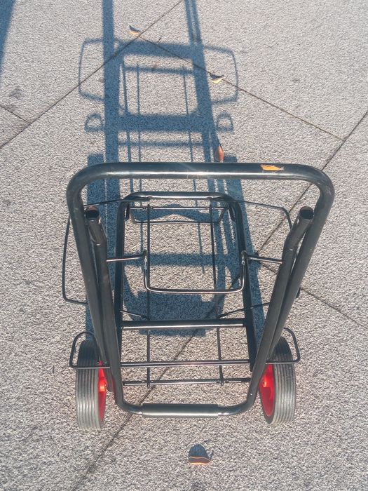 Carrinhos de transporte dobráveis
