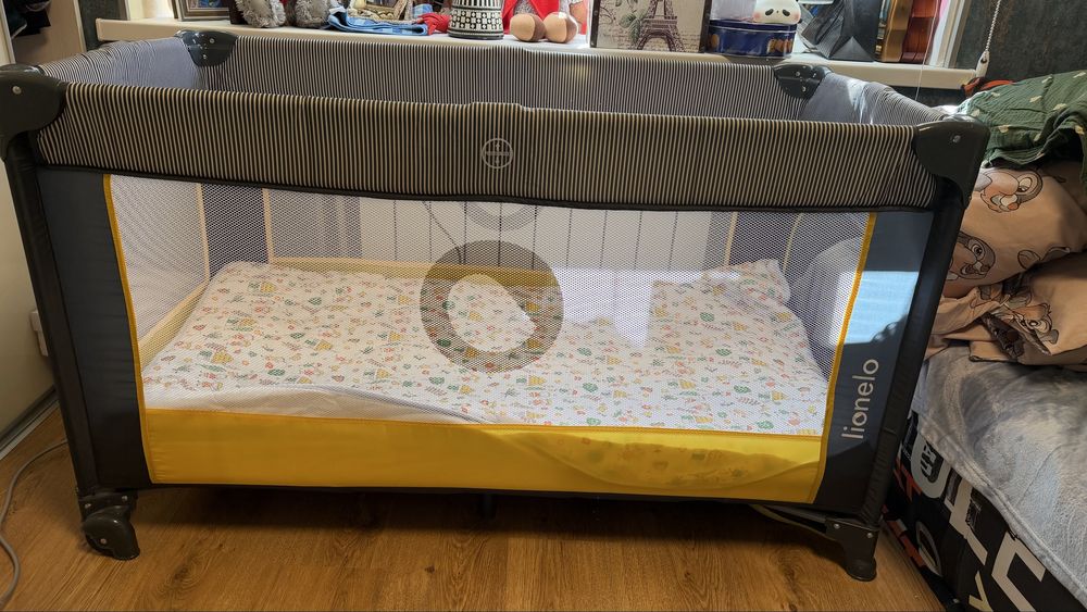 Дитячий манеж lionelo