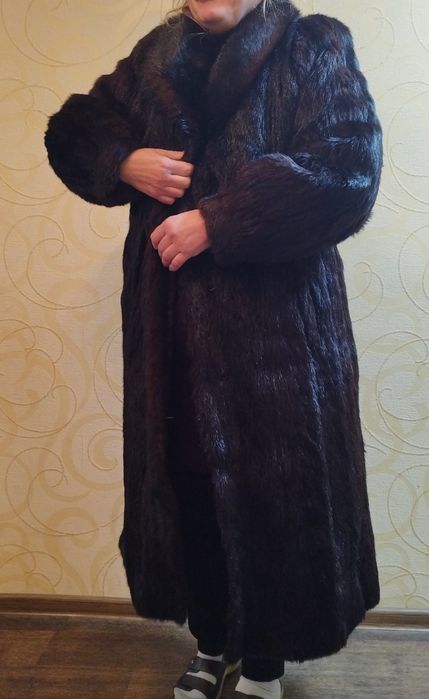 Шуба натуральна довга