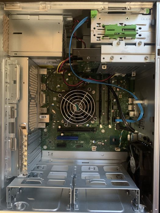 Продам компьютер Fujitsu на Intel® Pentium Gold G5600