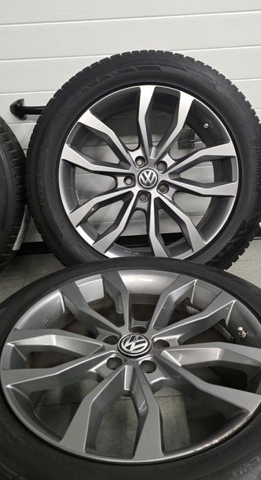 Felgi R19 Tiguan Passat T-Roc Octavia Kodiaq Superb Karoq 5x112  ET38