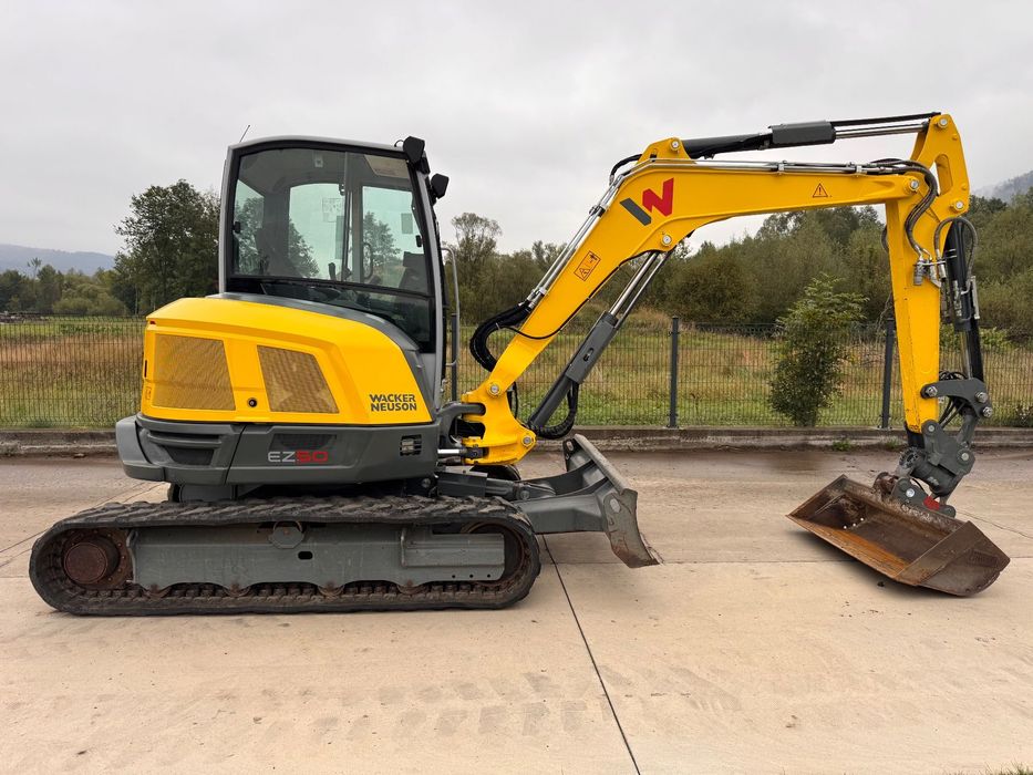 Wacker Neuson EZ 50  Wacker Neuson EZ 50 powertilt klima