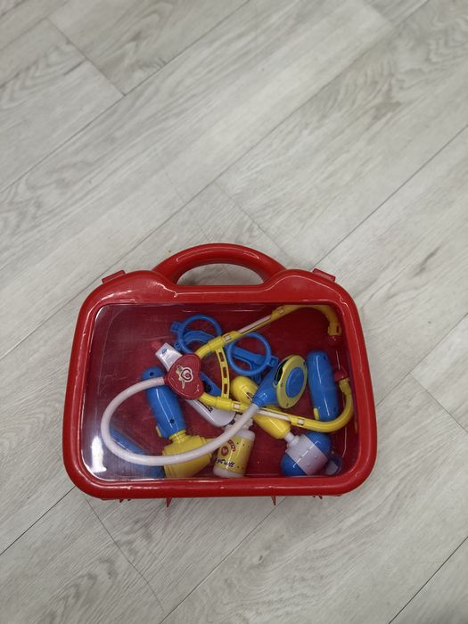 Maly doktor zestaw lekarski zabawka