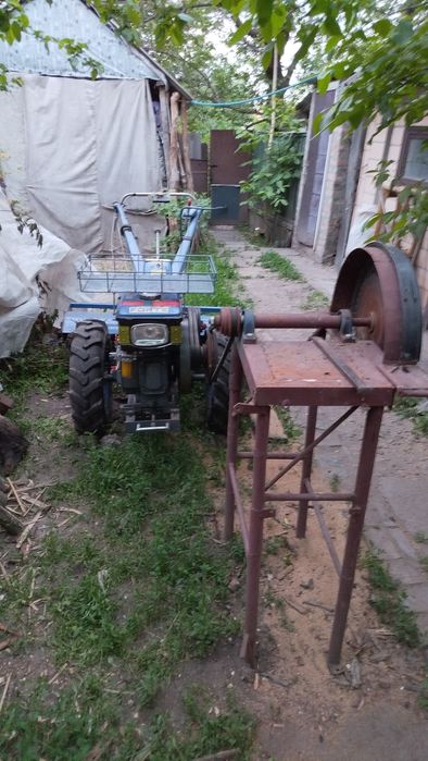Продам  мотоблок дизельный, 8 к.с.