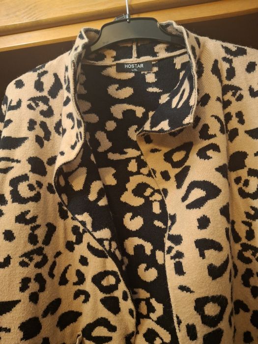 Długi damski swetr  w panterkę , rozmiar L/XL
