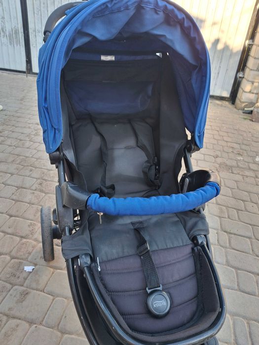 Прогулочная коляска britax
