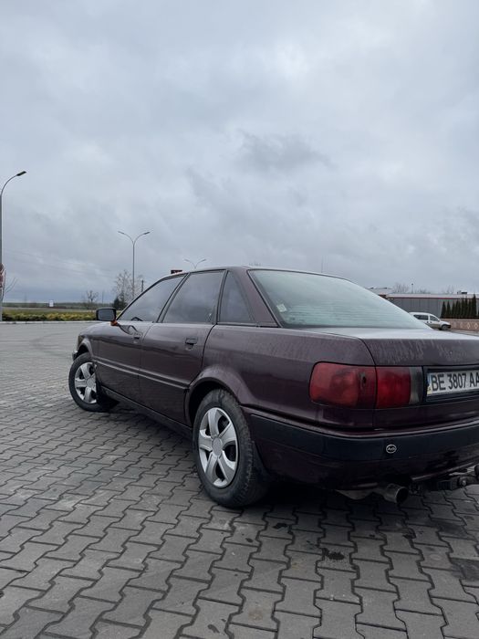 Ауді 80 2.0 Бензин