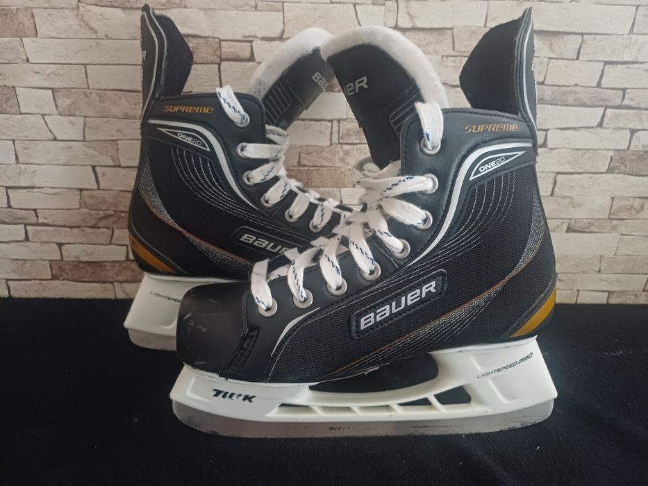 Łyżwy hokejowe Bauer Supreme roz.37.5EU