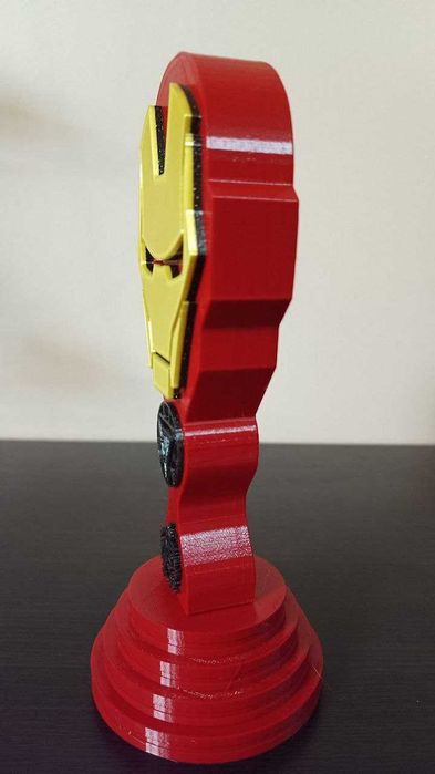 Stojak 3D na słuchawki: IRONMAN