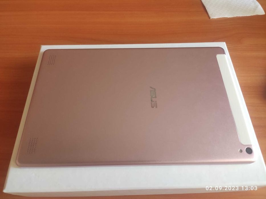 На запчасти или под восстановление Asus x pad 10