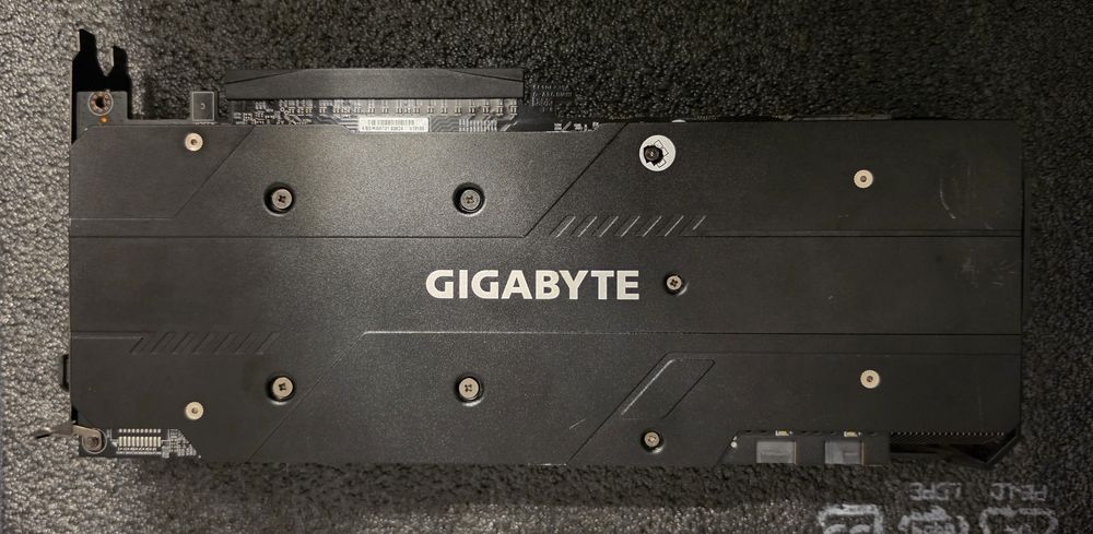 Gigabyte 5700 XT OC bdb
